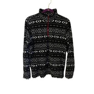 Cozy Eddie Bauer Fleece Size Large. Perfect for Winter!